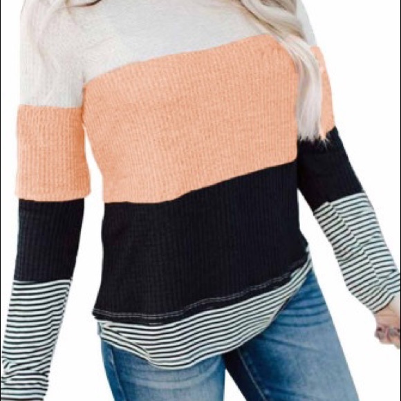 Colorblock Top - Picture 4 of 6